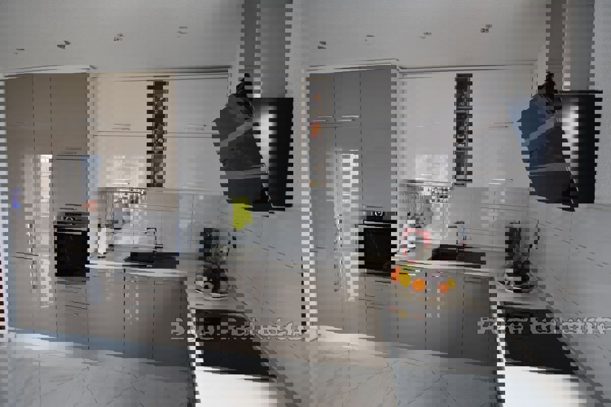 Una bella casa con vista sul mare