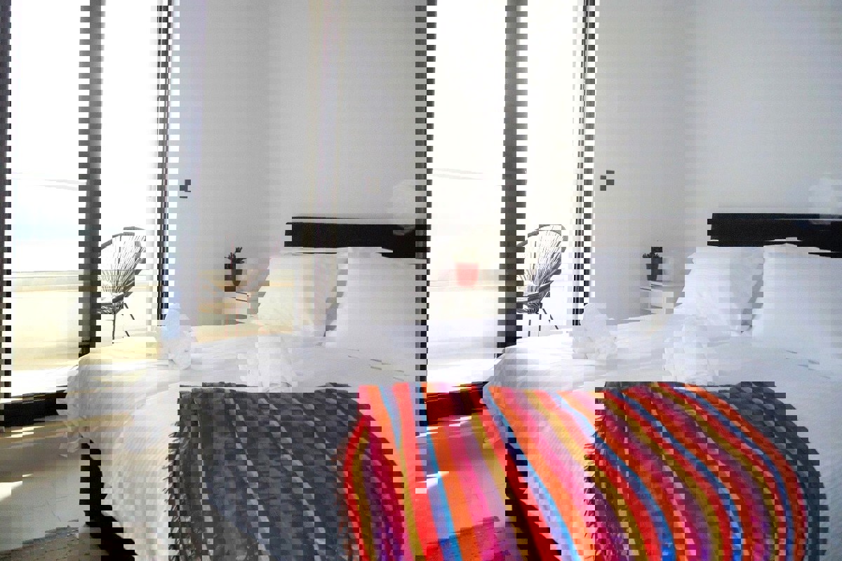 Villa di nuova costruzione con vista panoramica sul mare e piscina