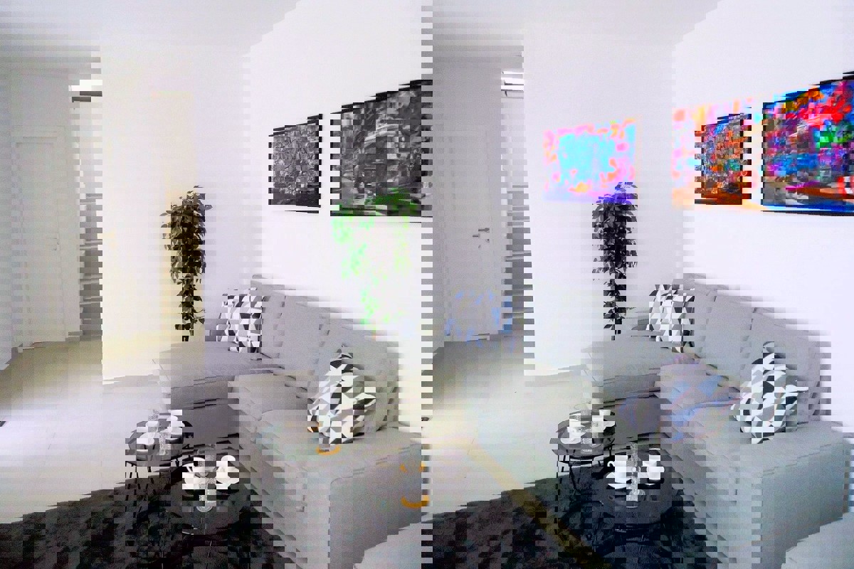 Villa di nuova costruzione con vista panoramica sul mare e piscina