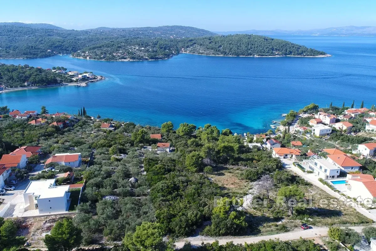 Terreno edificabile con vista mare