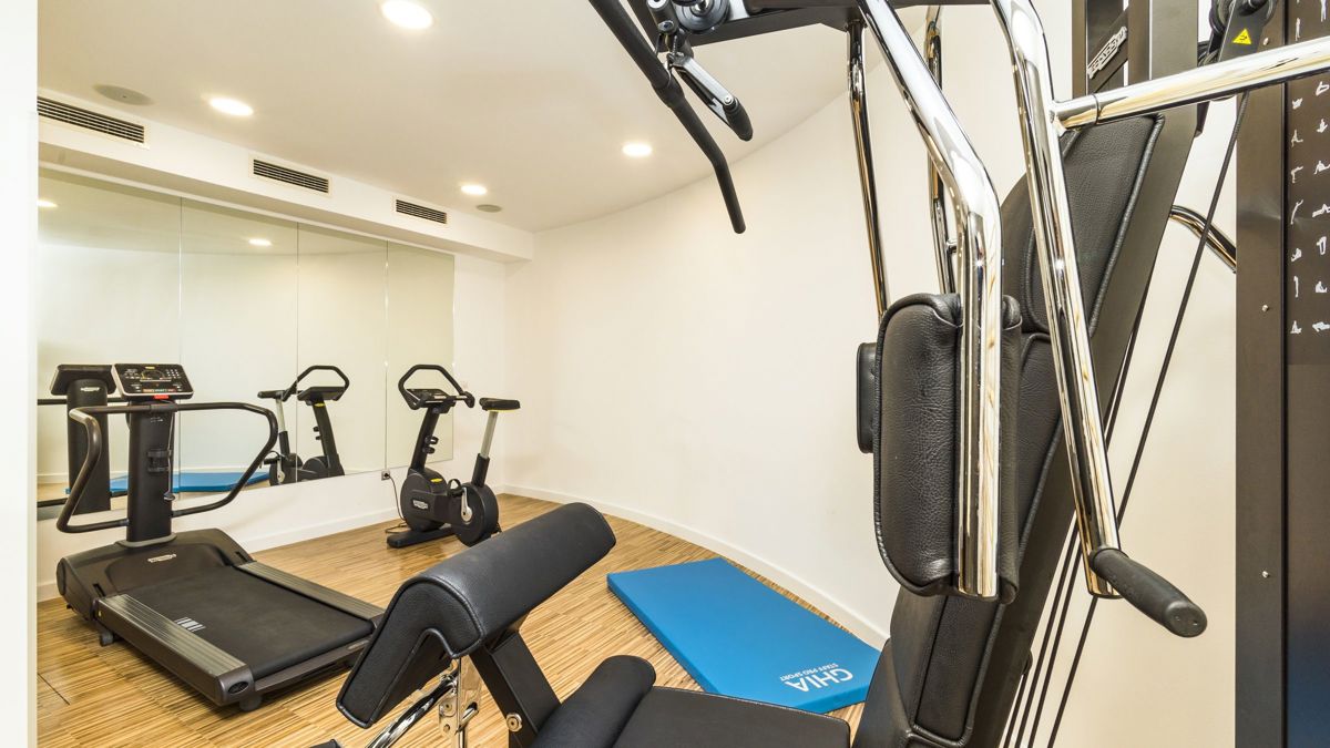  Hotel moderno con 11 camere e piscina all'aperto