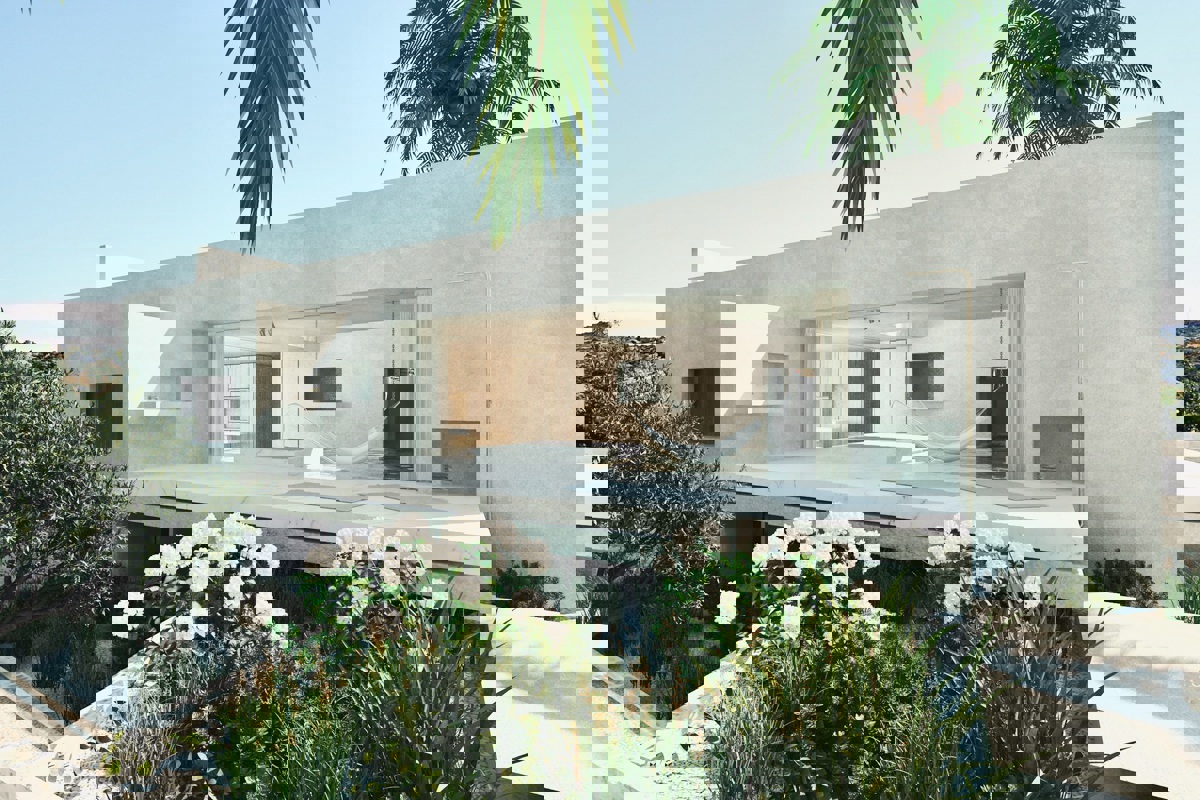 Terreno edificabile con vista mare