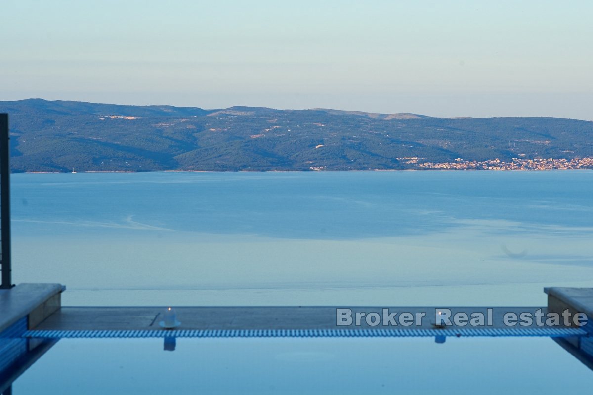 Villa per vacanze con splendida vista sul mare