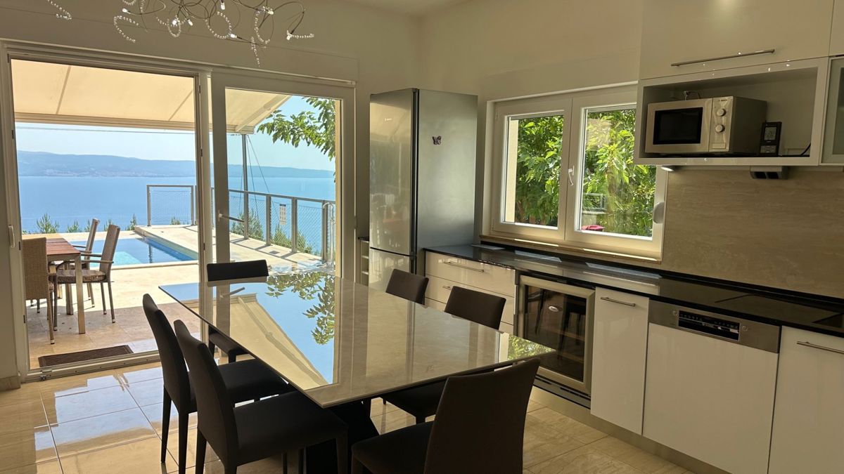 Villa per vacanze con splendida vista sul mare