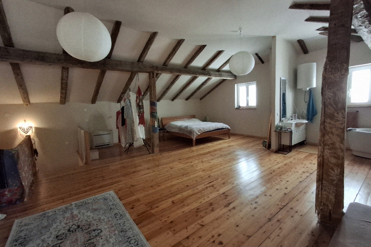 Casa bifamiliare in posizione eccezionale a Kaštela