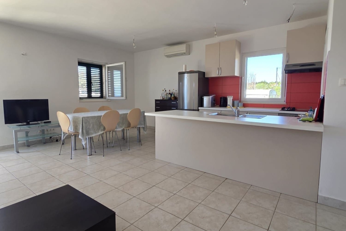 Spaziosa casa in prima fila al mare