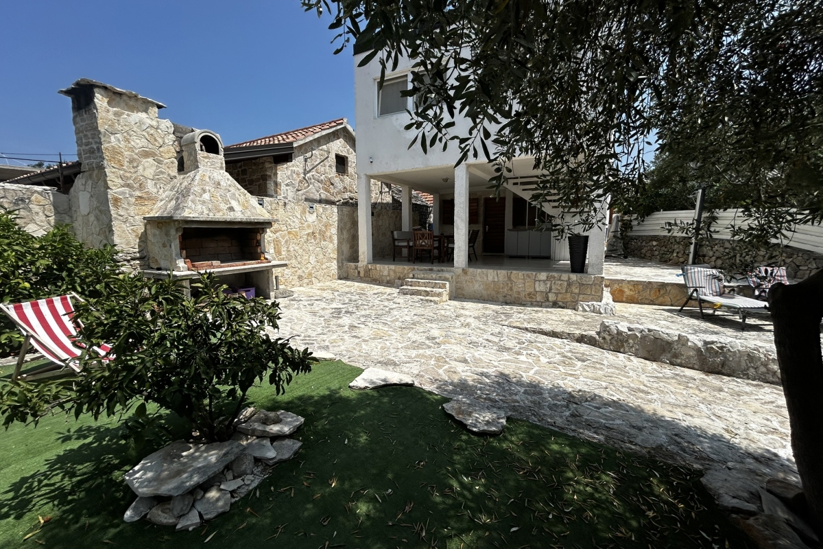 Casa autentica nel cuore di una natura incontaminata