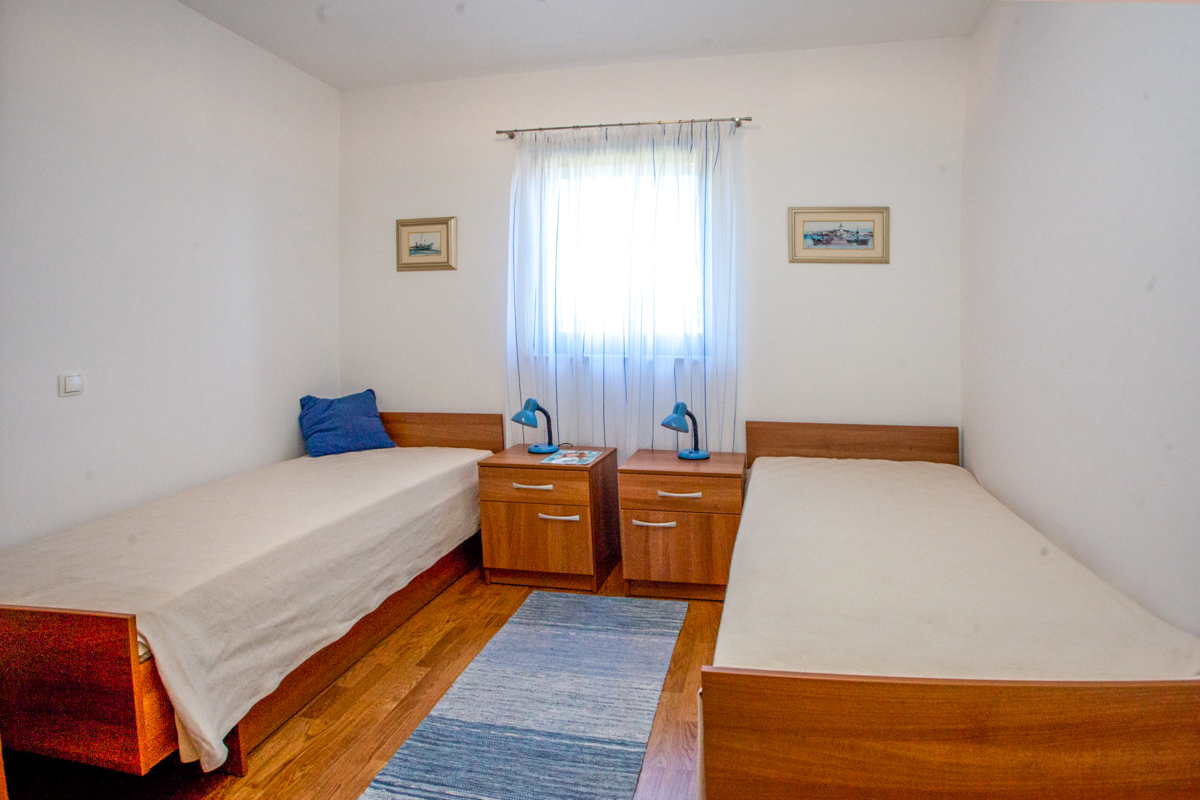 Casa indipendente con vista mare