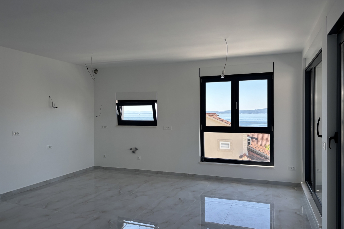 Appartamento di lusso con piscina privata sulla terrazza panoramica