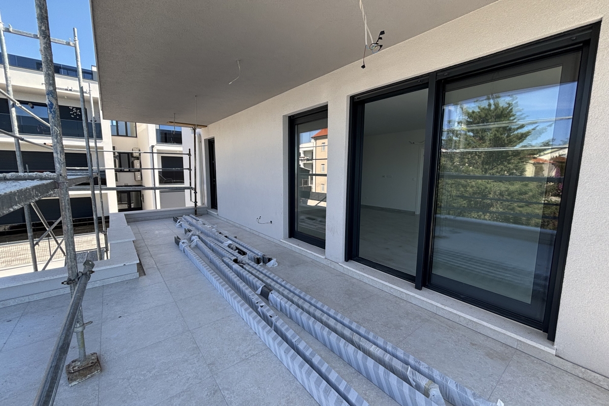 Appartamento di lusso con piscina privata sulla terrazza panoramica