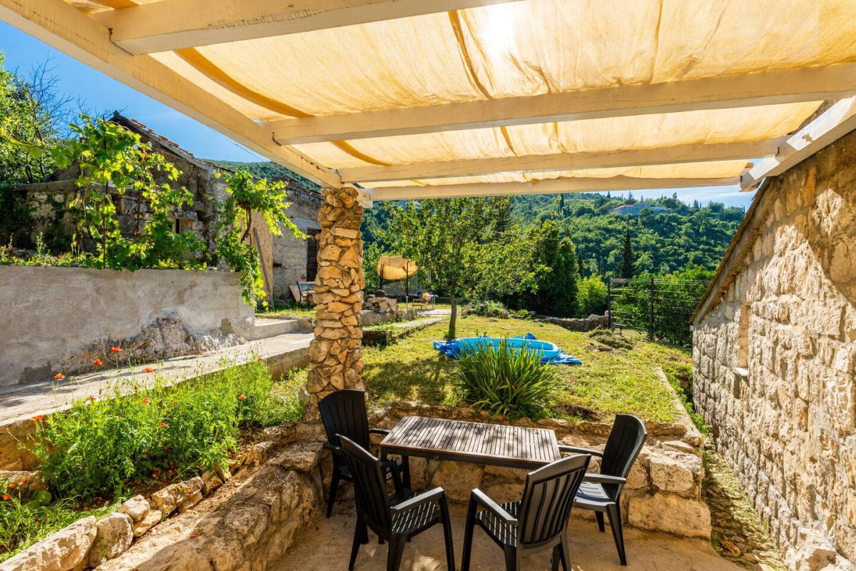 Affascinante proprietà immersa nella natura