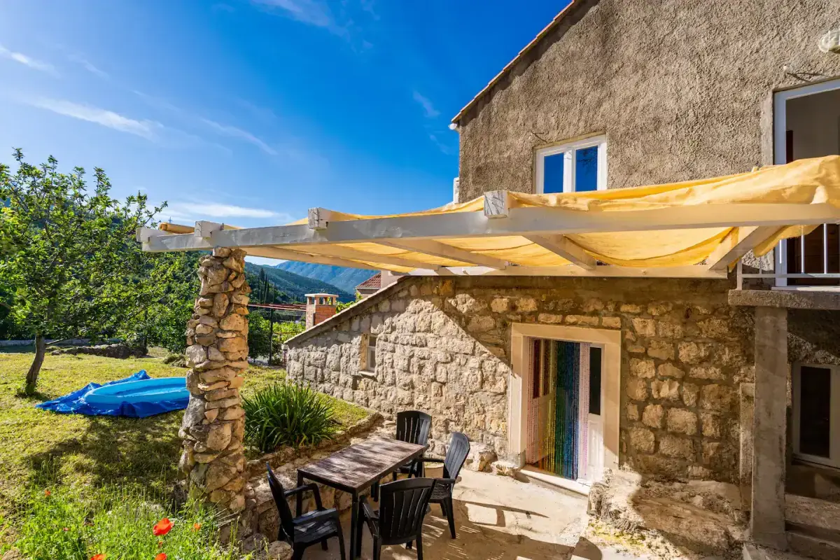 Affascinante proprietà immersa nella natura