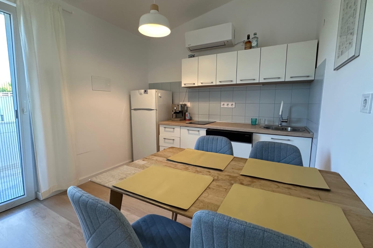 Appartamento con tre camere da letto vicino alla spiaggia