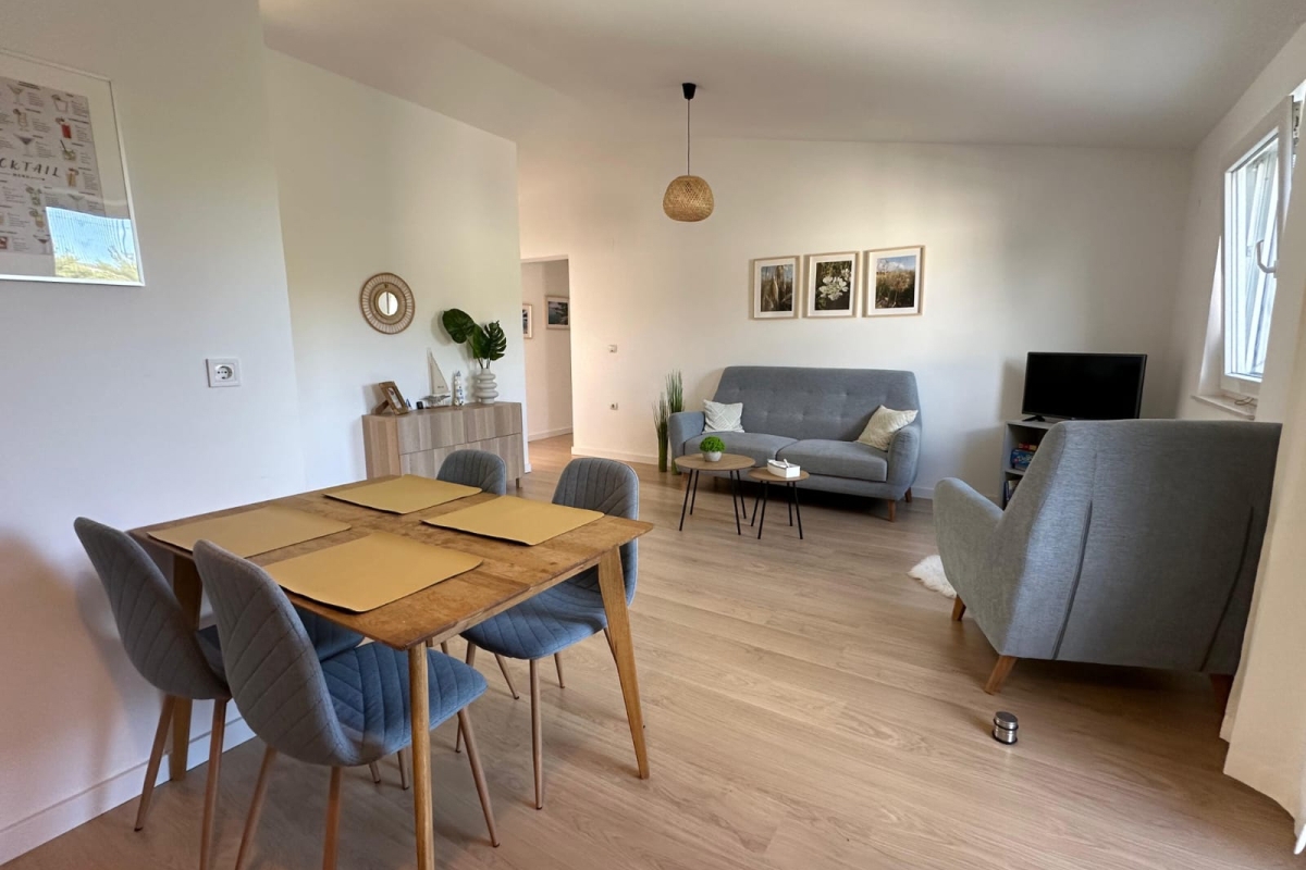 Appartamento con tre camere da letto vicino alla spiaggia