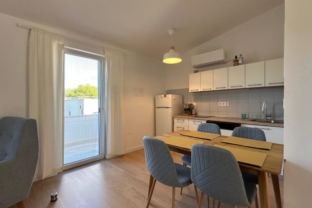 Appartamento con tre camere da letto vicino alla spiaggia