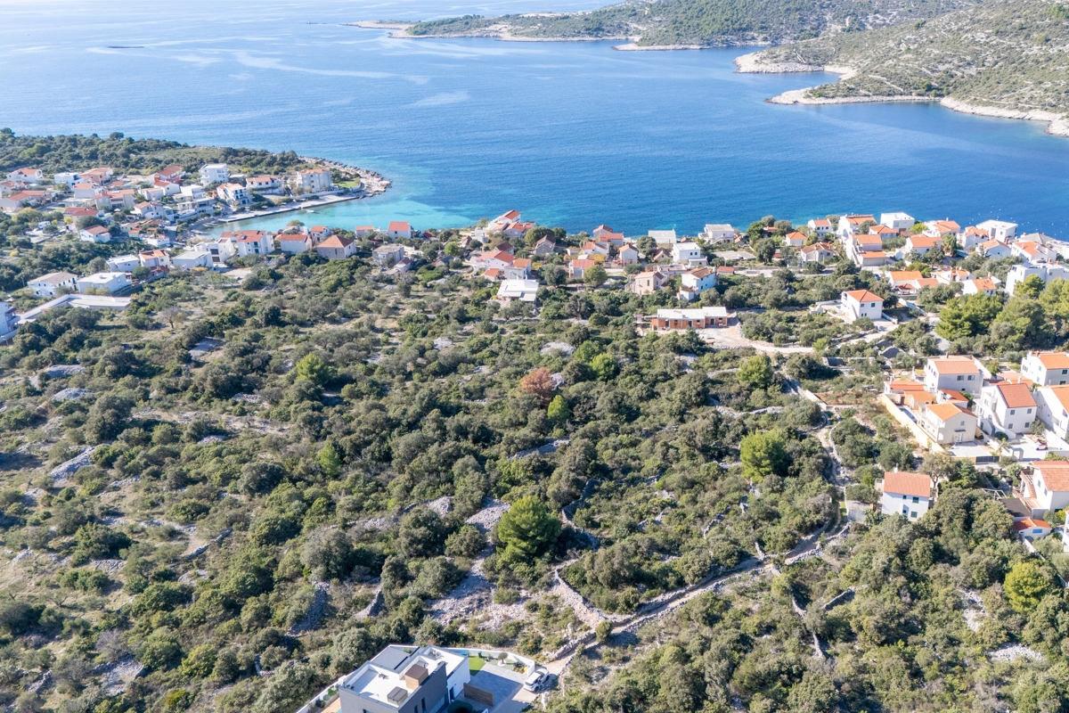 Terreno edificabile vicino al mare