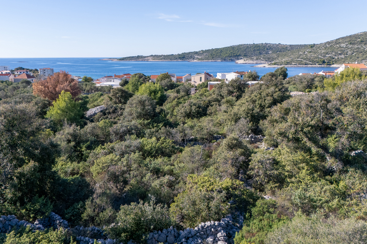 Terreno edificabile vicino al mare