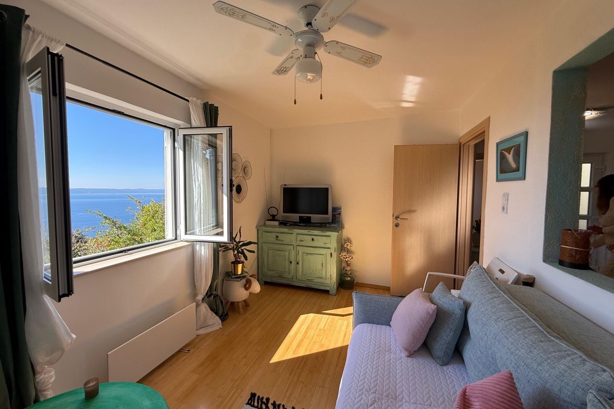 Casa con vista mare aperta