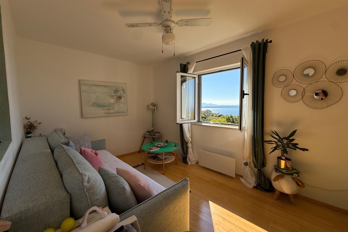 Casa con vista mare aperta