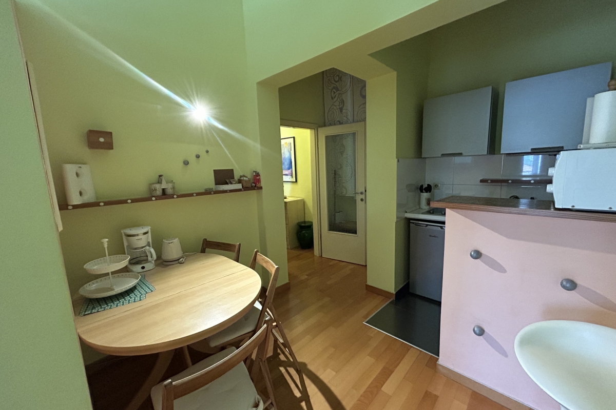 Appartamento arredato con due camere da letto in posizione privilegiata