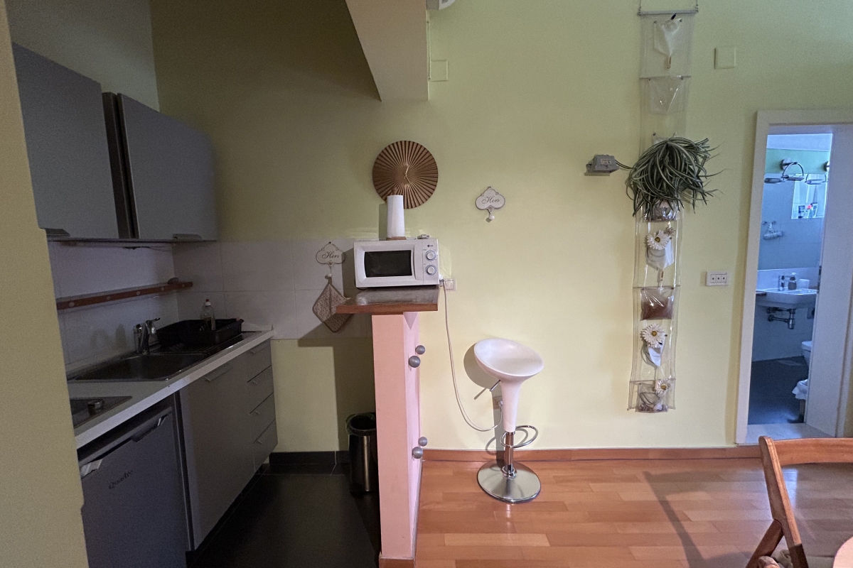 Appartamento arredato con due camere da letto in posizione privilegiata