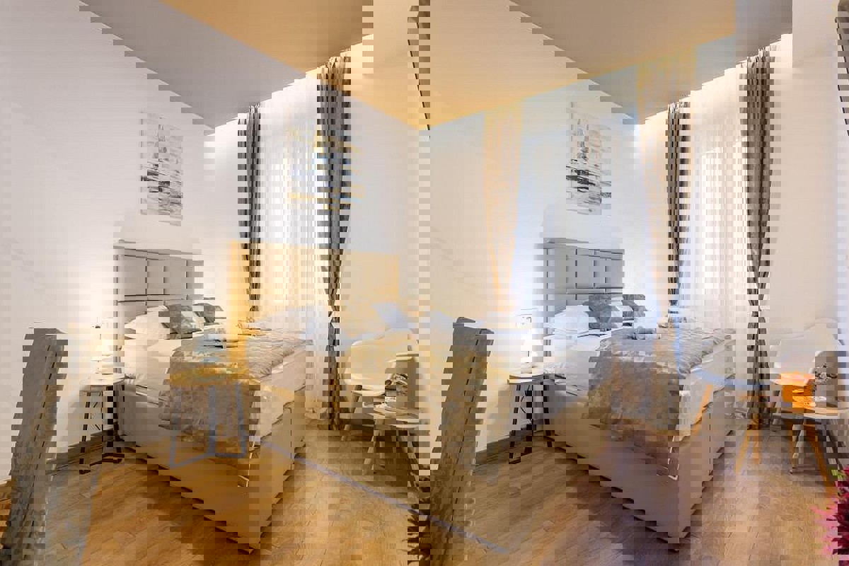 5 unità abitative arredate in stile moderno vicino al centro città