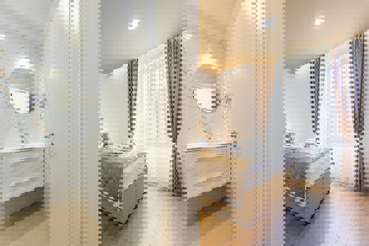 5 unità abitative arredate in stile moderno vicino al centro città