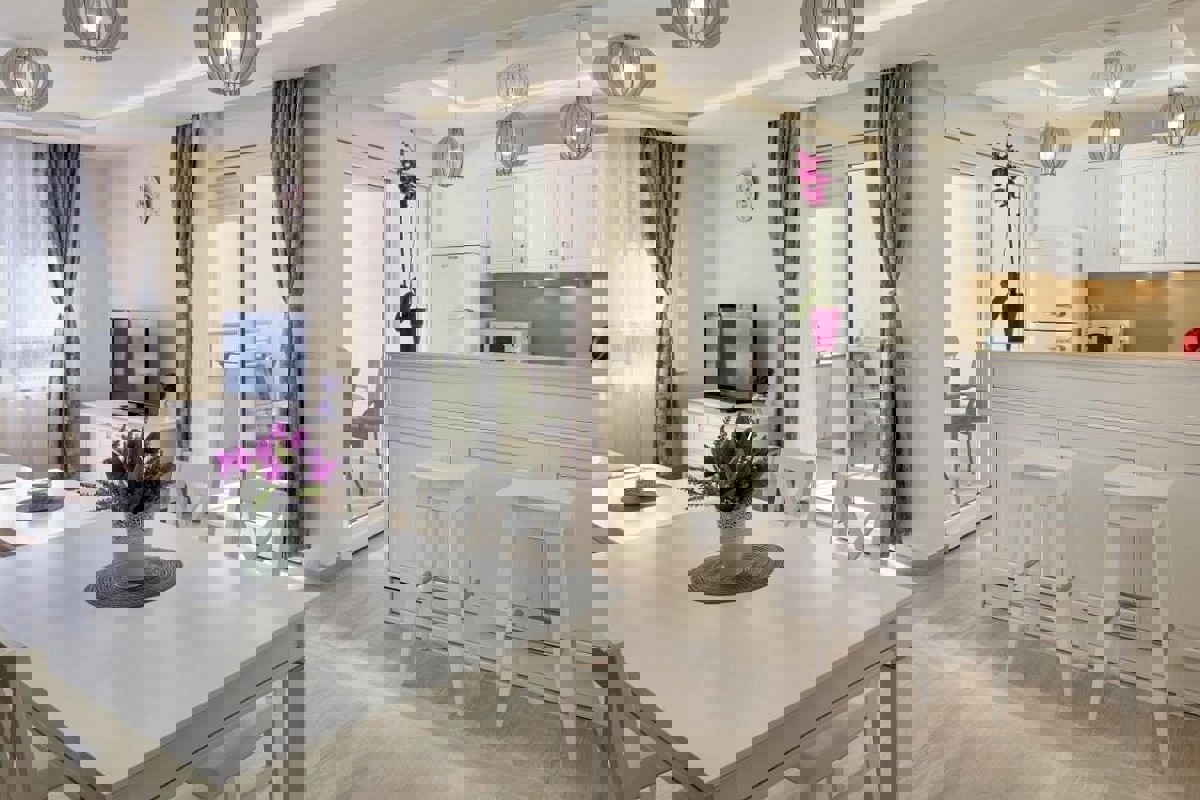 Appartamento con due camere da letto e posto auto