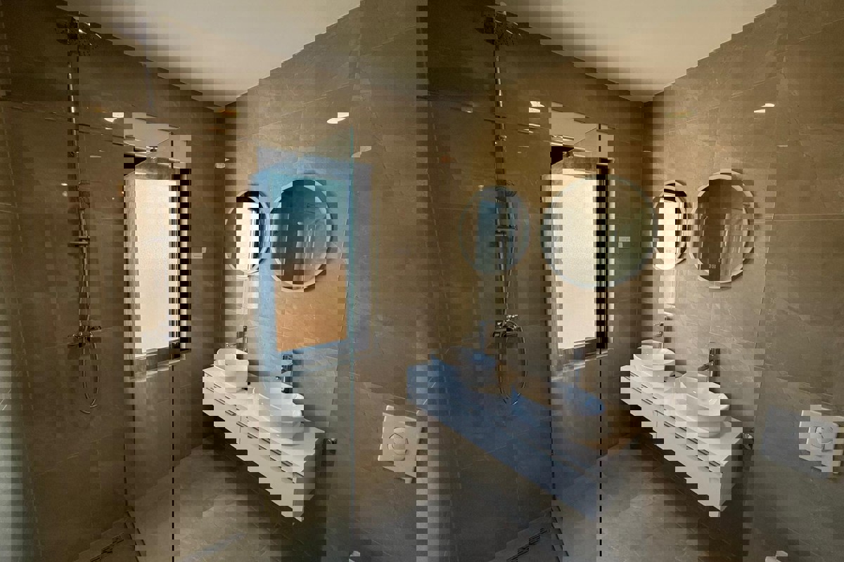 Ampio appartamento duplex in zona tranquilla