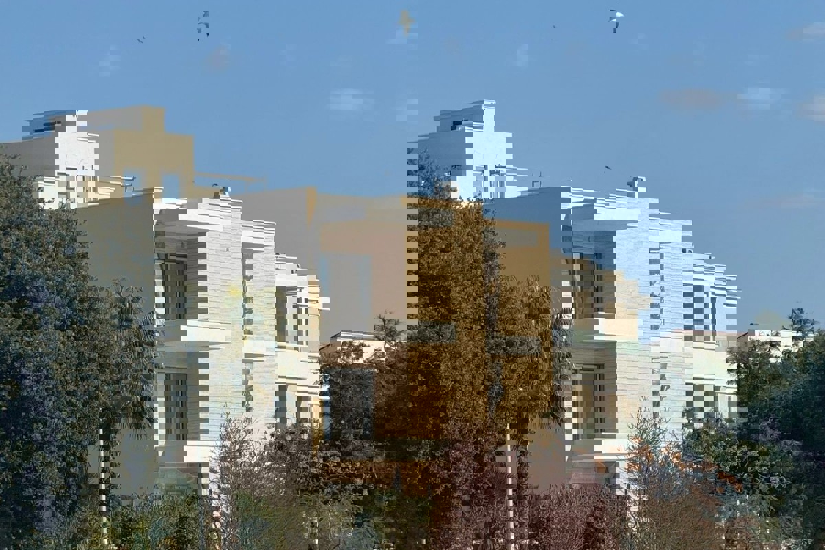 Appartamento bilocale in prima fila sul mare