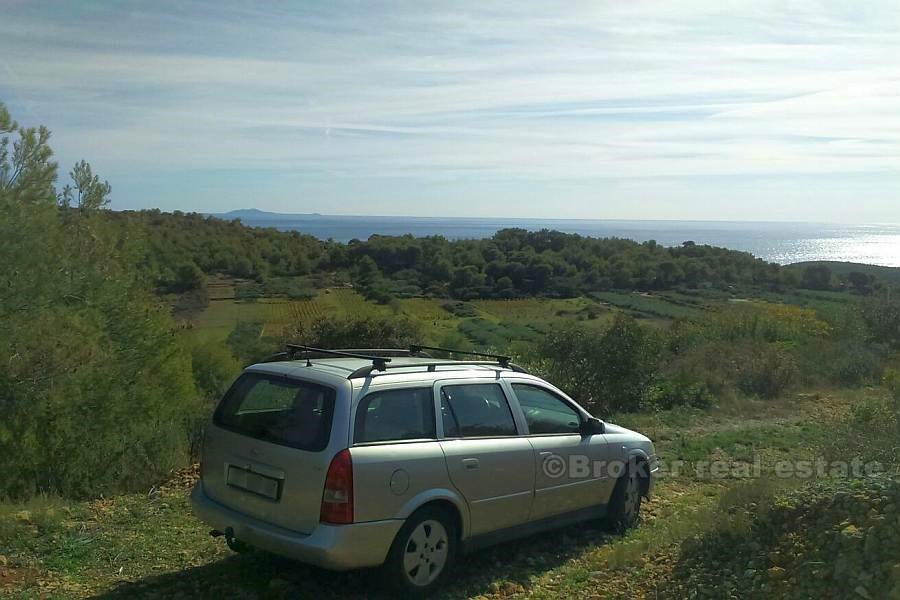 Terreno edificabile con vista mare