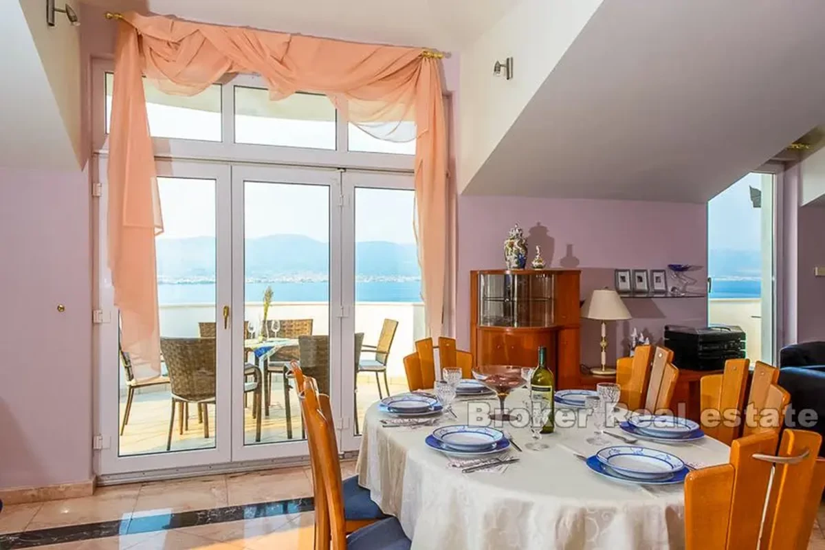 Villa con vista sul mare