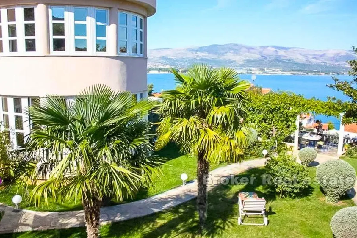 Villa con vista sul mare