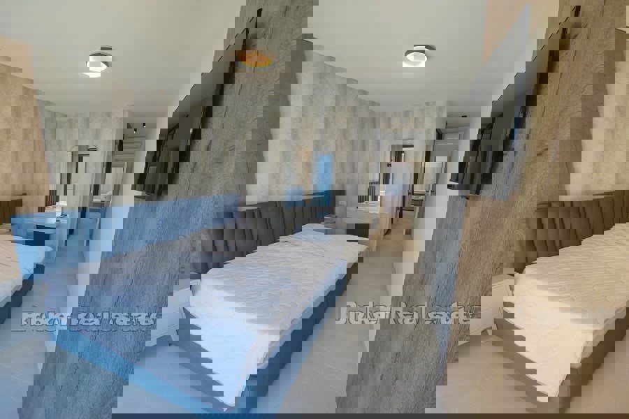 Attico con vista mare