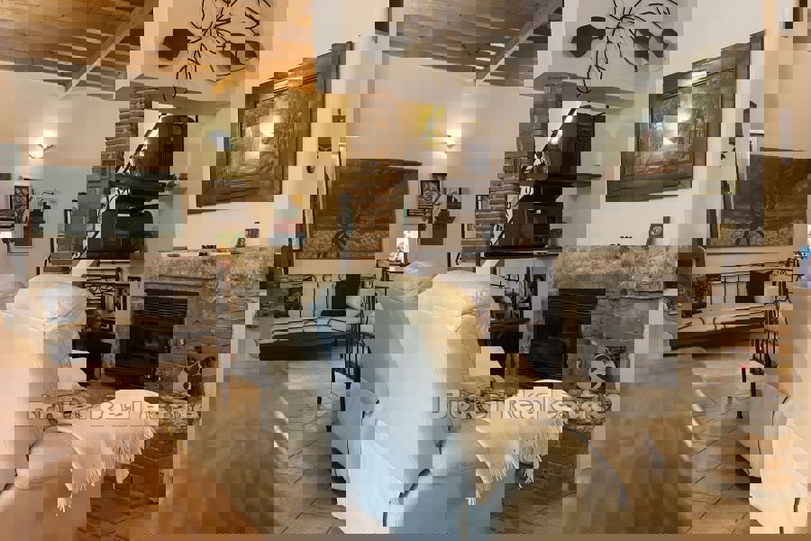 Casa nel centro di un piccolo paese