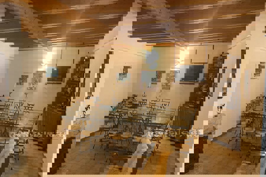 Casa nel centro di un piccolo paese