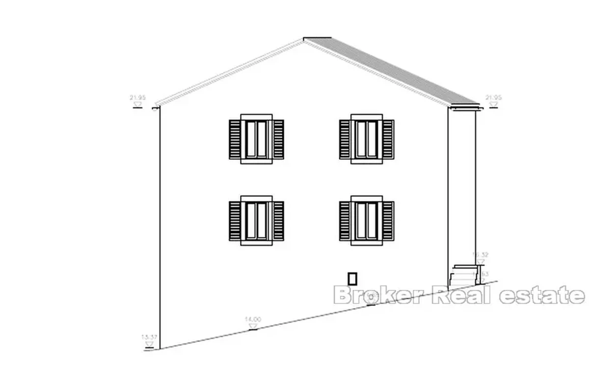 Casa in pietra con vista e progetto di ricostruzione