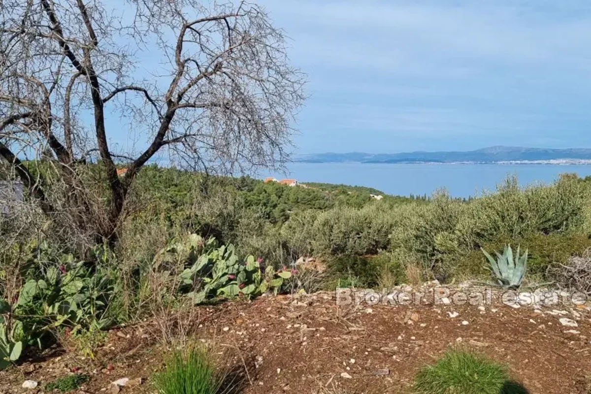 Terreno edificabile con vista mare