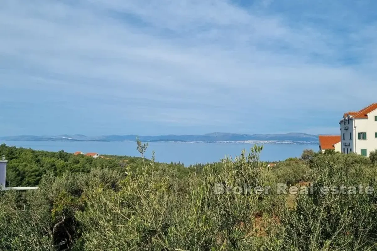 Terreno edificabile con vista mare