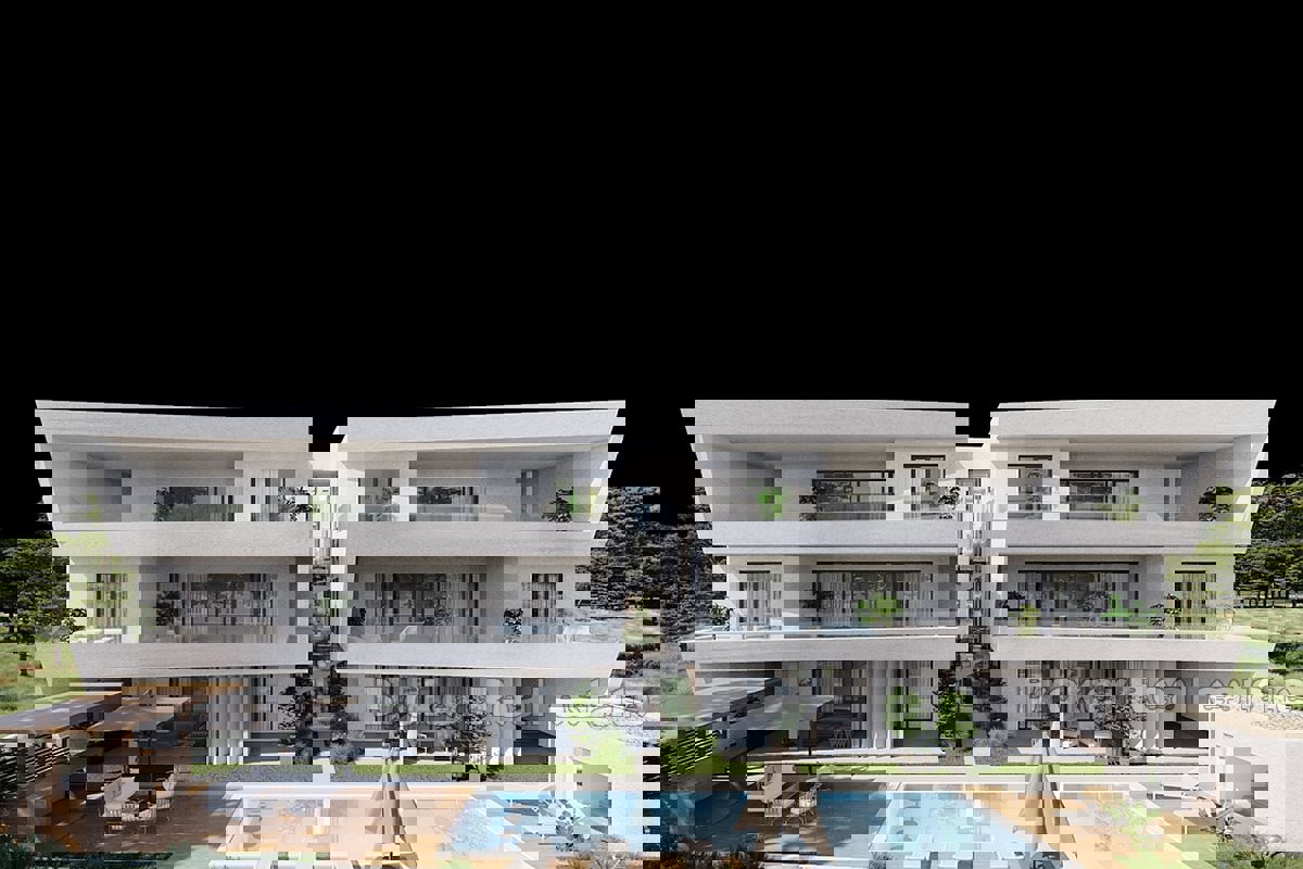 Appartamento con piscina e vista mare