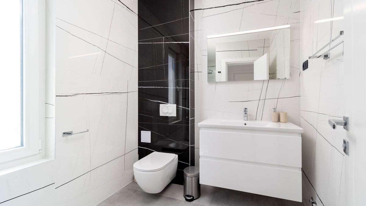 Lussuosa villa isolata in prima fila sul mare