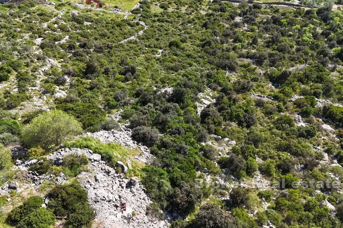 Terreno edificabile vicino al mare