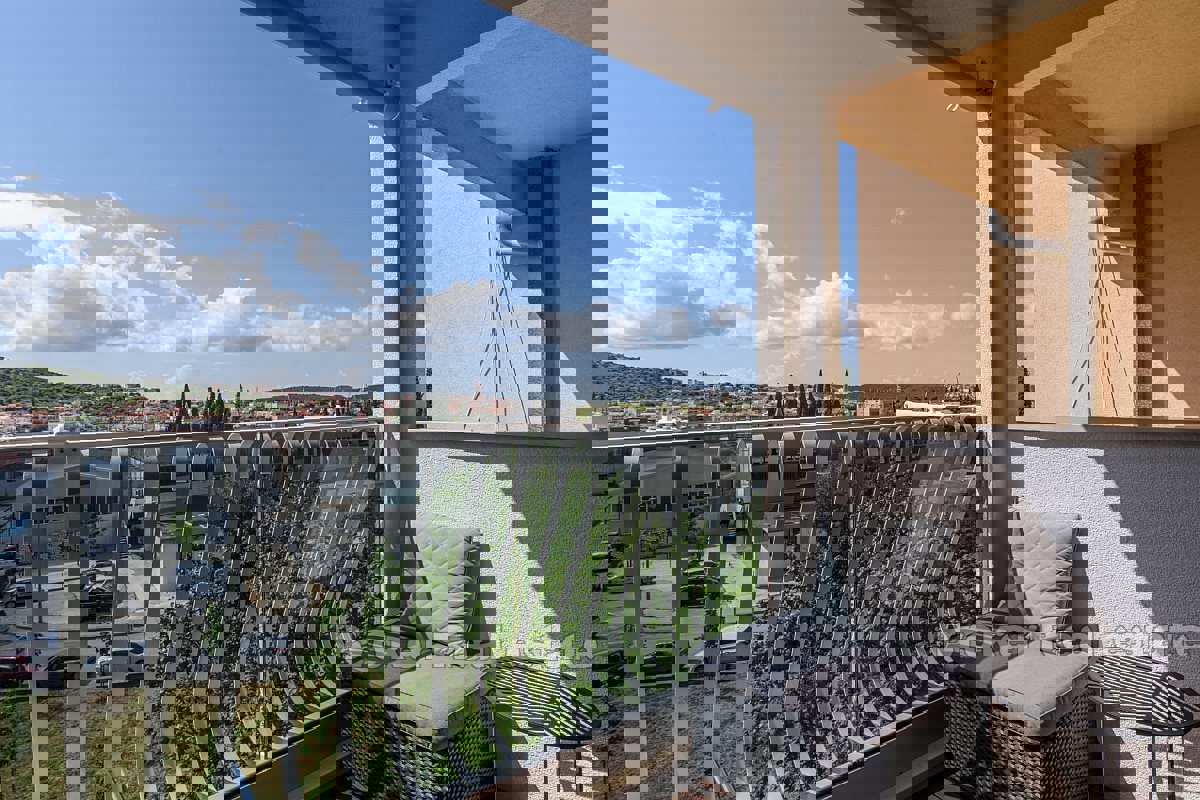 Moderno appartamento con due camere da letto