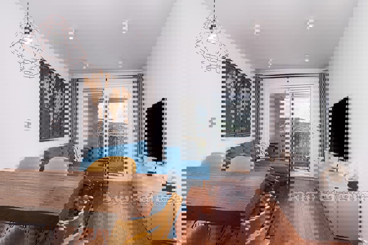 Moderno appartamento con due camere da letto