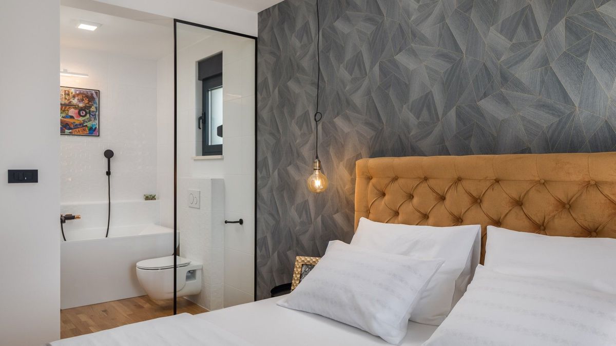 Villa familiare con ampio cortile e vista mare