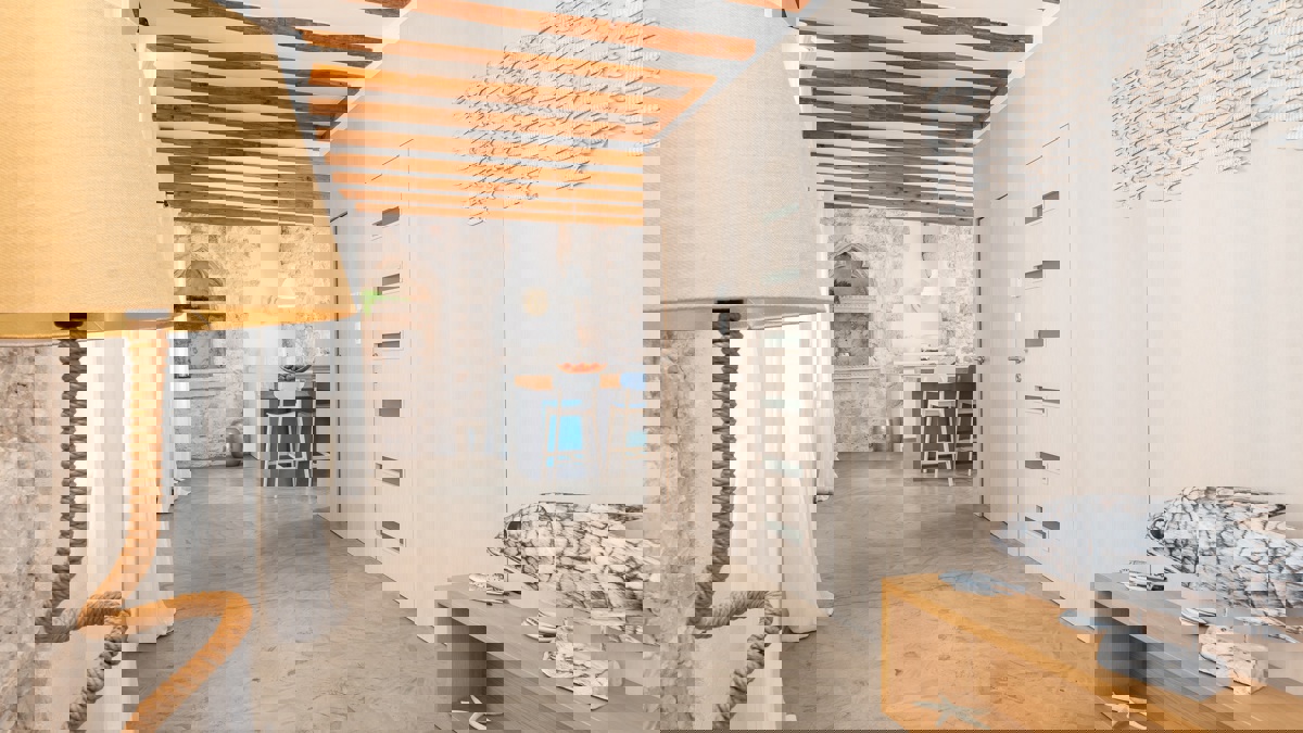 Eccezionale appartamento nel centro della città con terrazza e vista mare