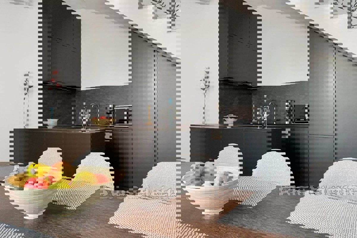 Villa di lusso in posizione tranquilla immersa nel verde