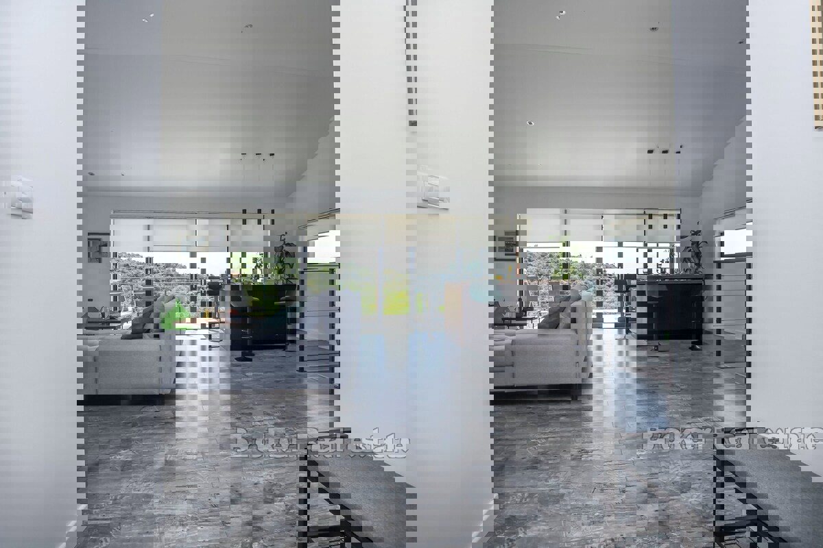 Villa con piscina vicino a Rogoznica