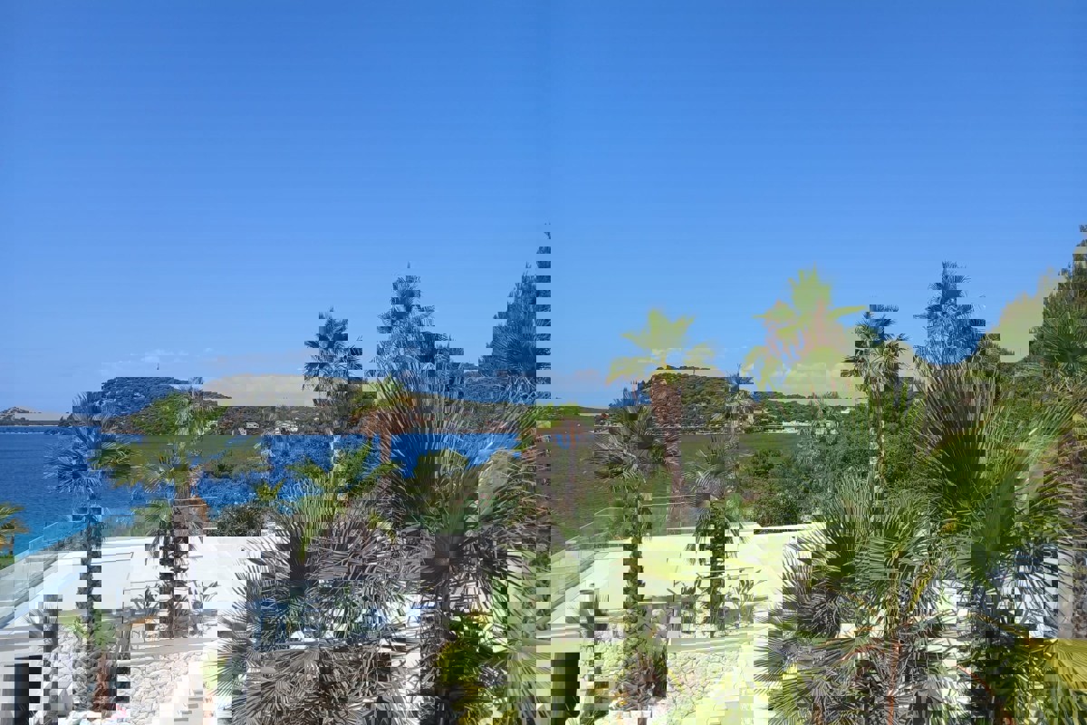 Nuovo sviluppo esclusivo in una baia tranquilla