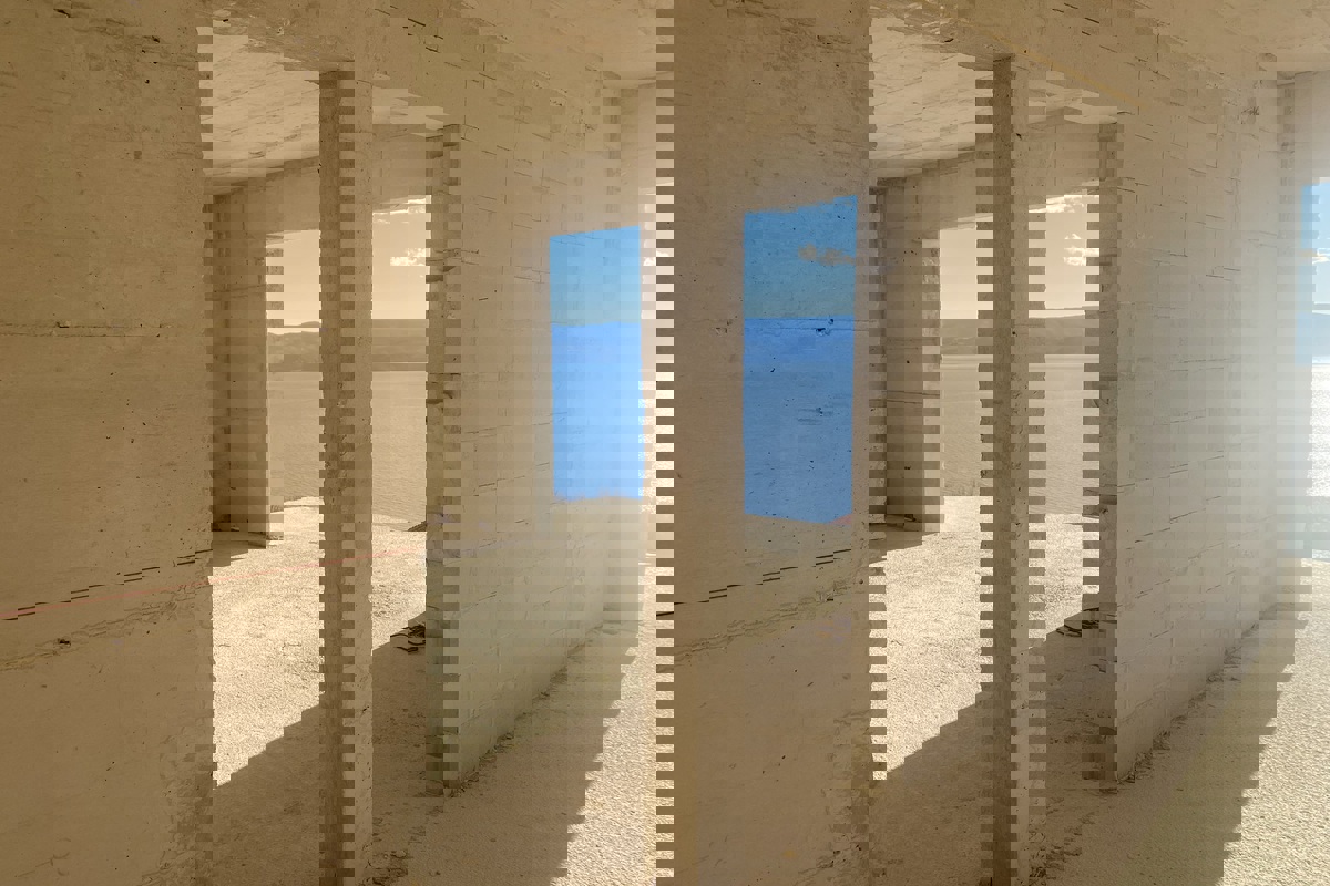 Villa in costruzione con vista mare